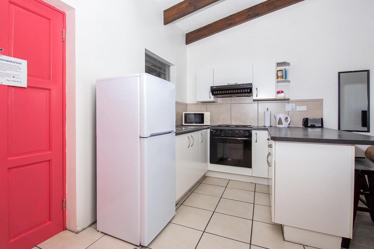 Perfect Knysna Getaway - Little Nest Studio Apartment Exterior photo